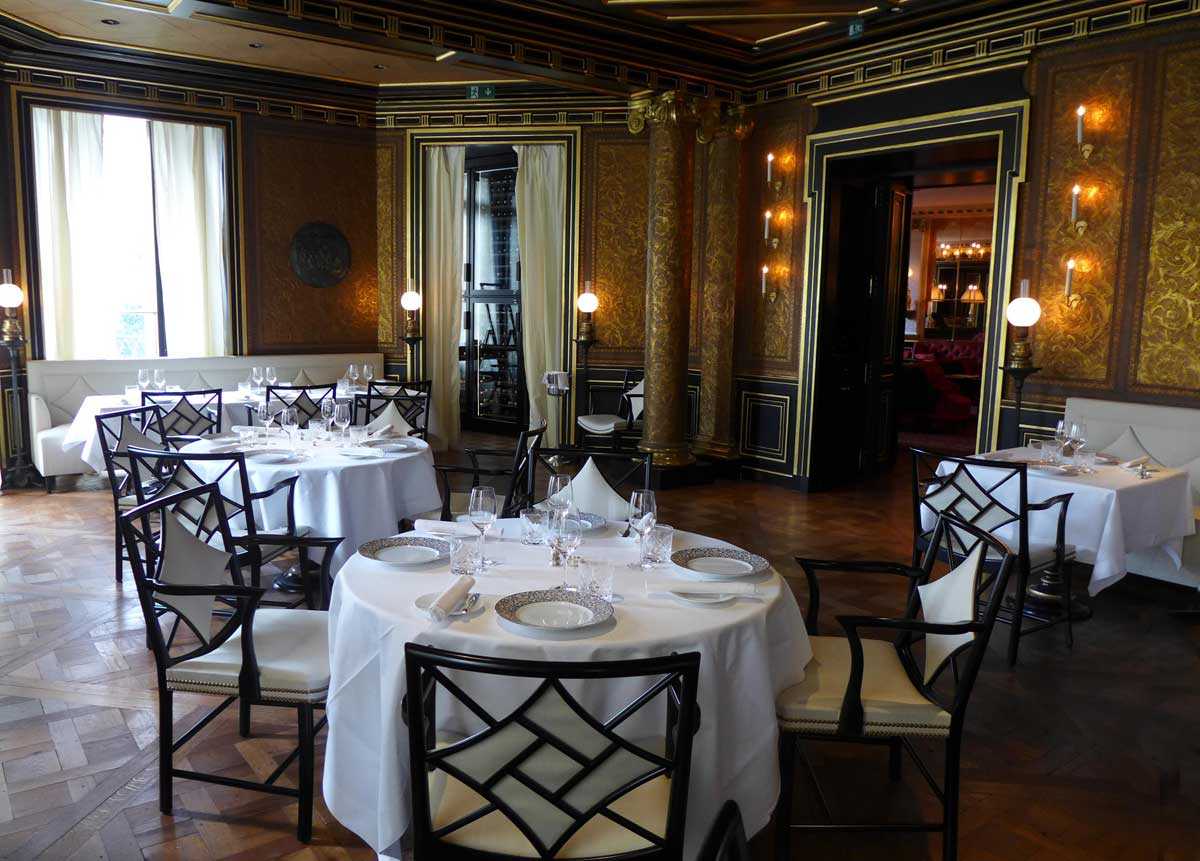 La salle du Restaurant Le Gabriel à Paris 8ème