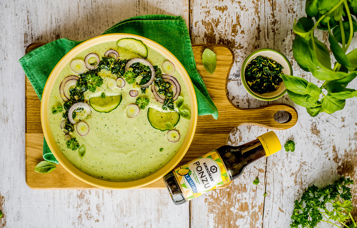 Soupe concombre avocat gremolata